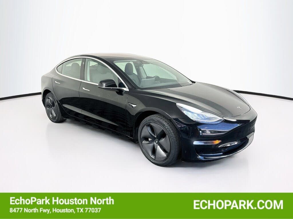 2018 TESLA Model 3