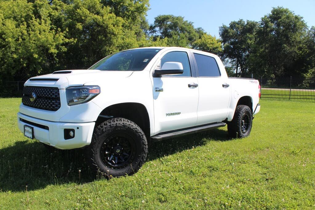2021 TOYOTA Tundra