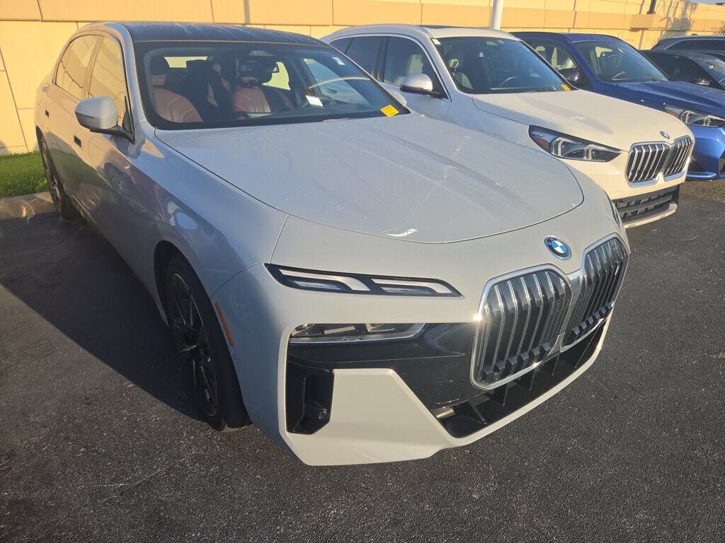 2023 BMW i7