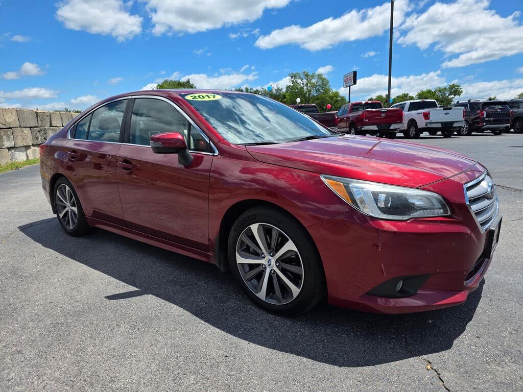 2017 SUBARU Legacy