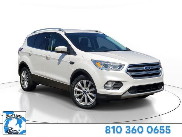 2017 FORD Escape