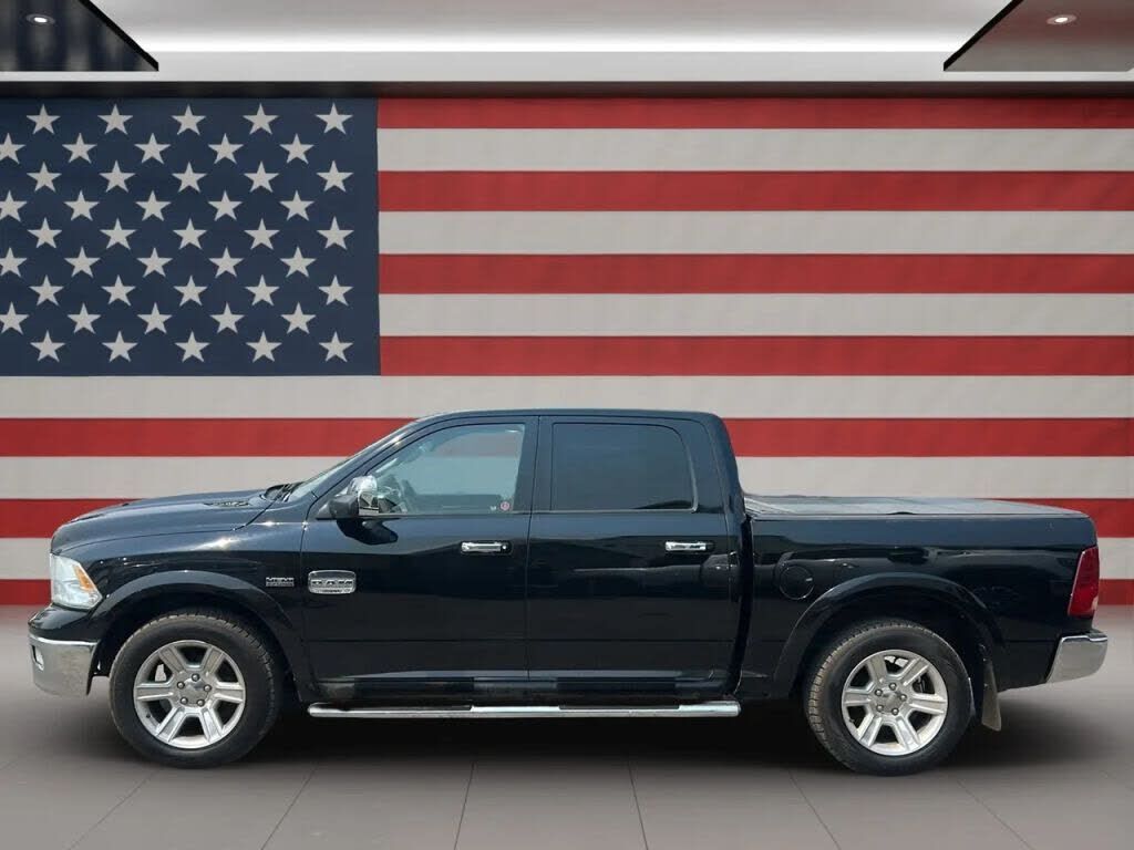 2012 DODGE Ram