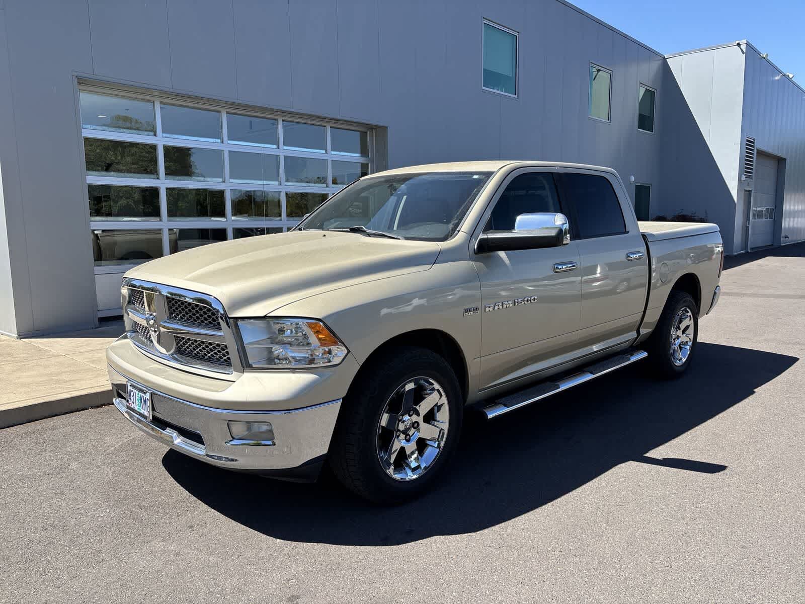 2011 DODGE Ram