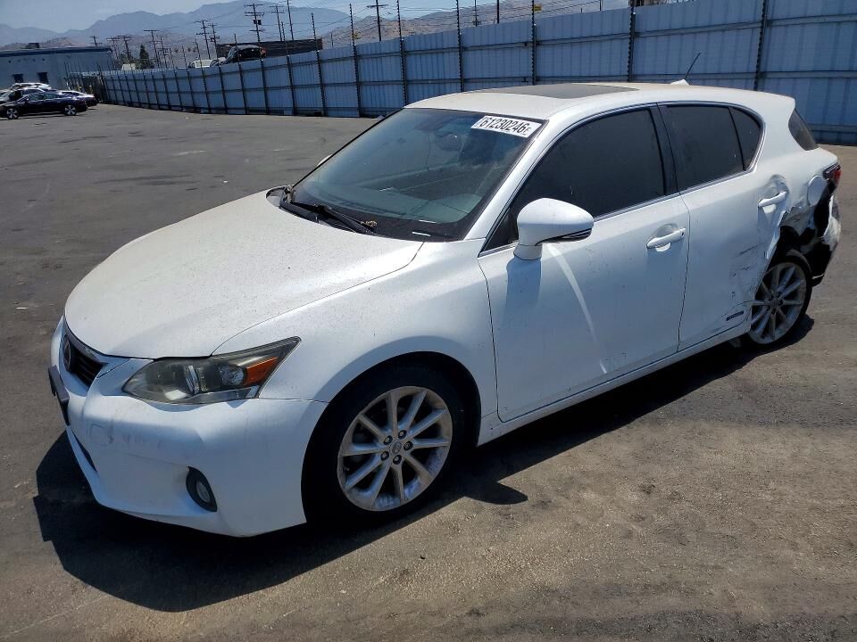 2013 LEXUS CT
