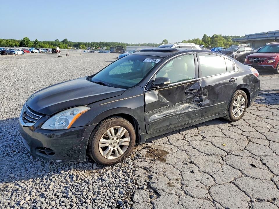 2010 NISSAN Altima