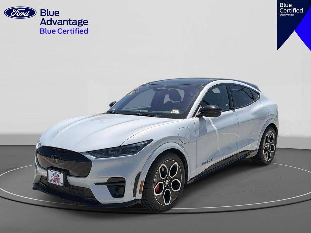 2022 FORD Mach-E