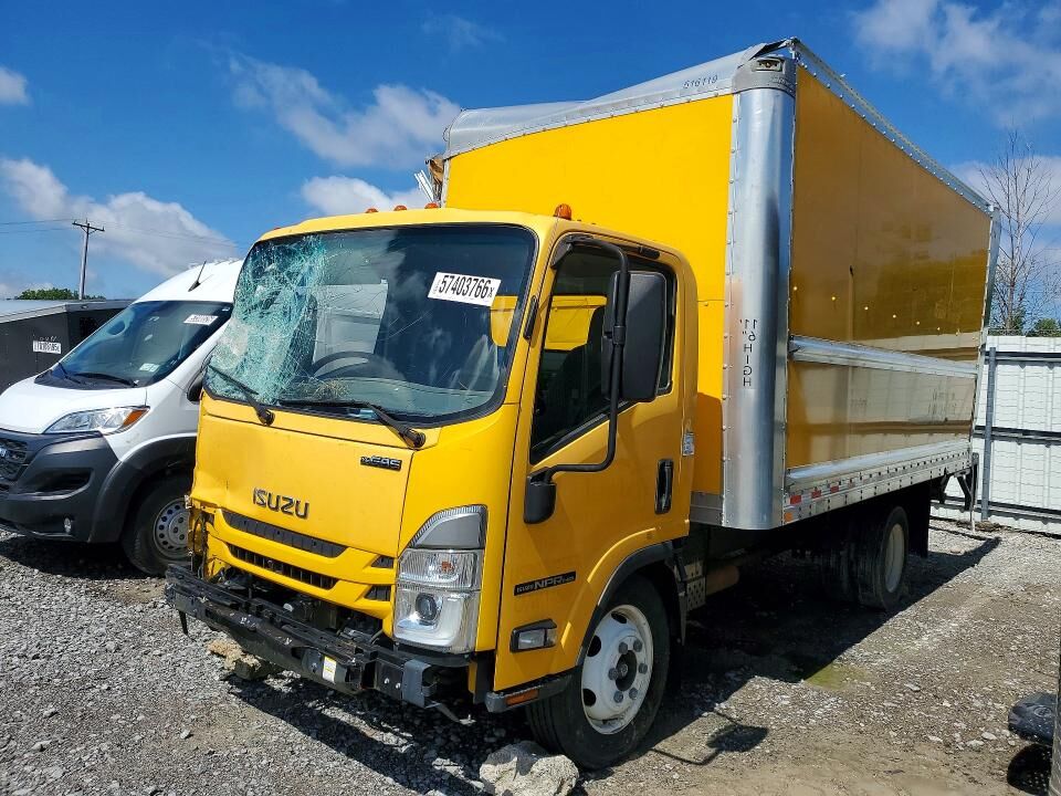 2023 ISUZU NPR-HD