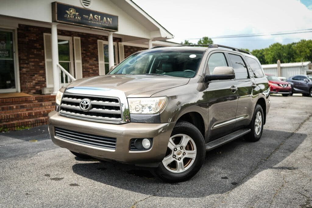 2010 TOYOTA Sequoia