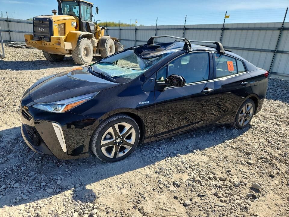 2022 TOYOTA PRIUS