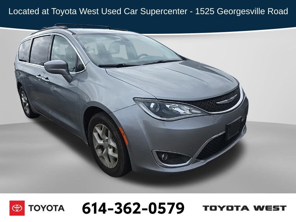 2019 CHRYSLER Pacifica