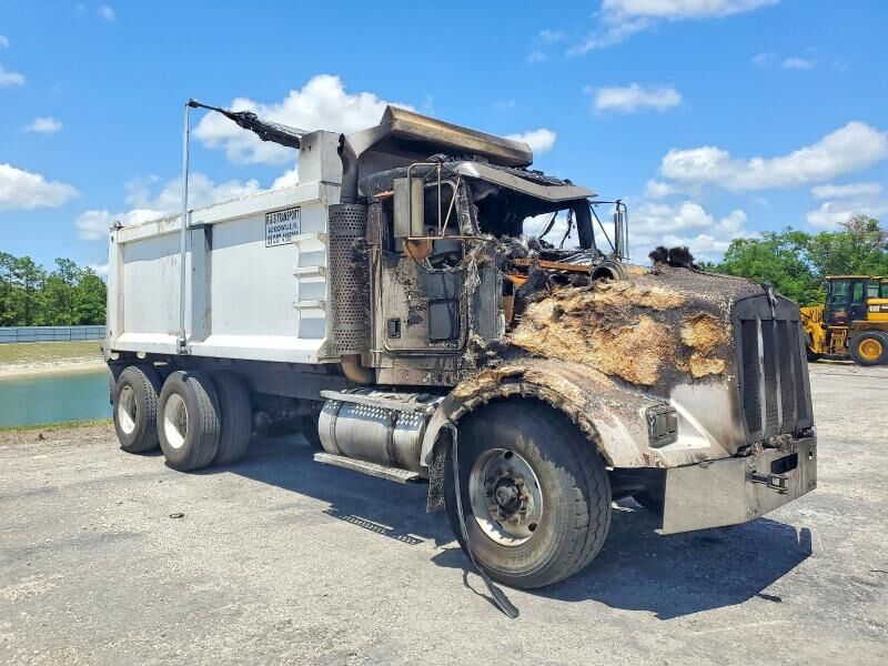 2002 KENWORTH T800