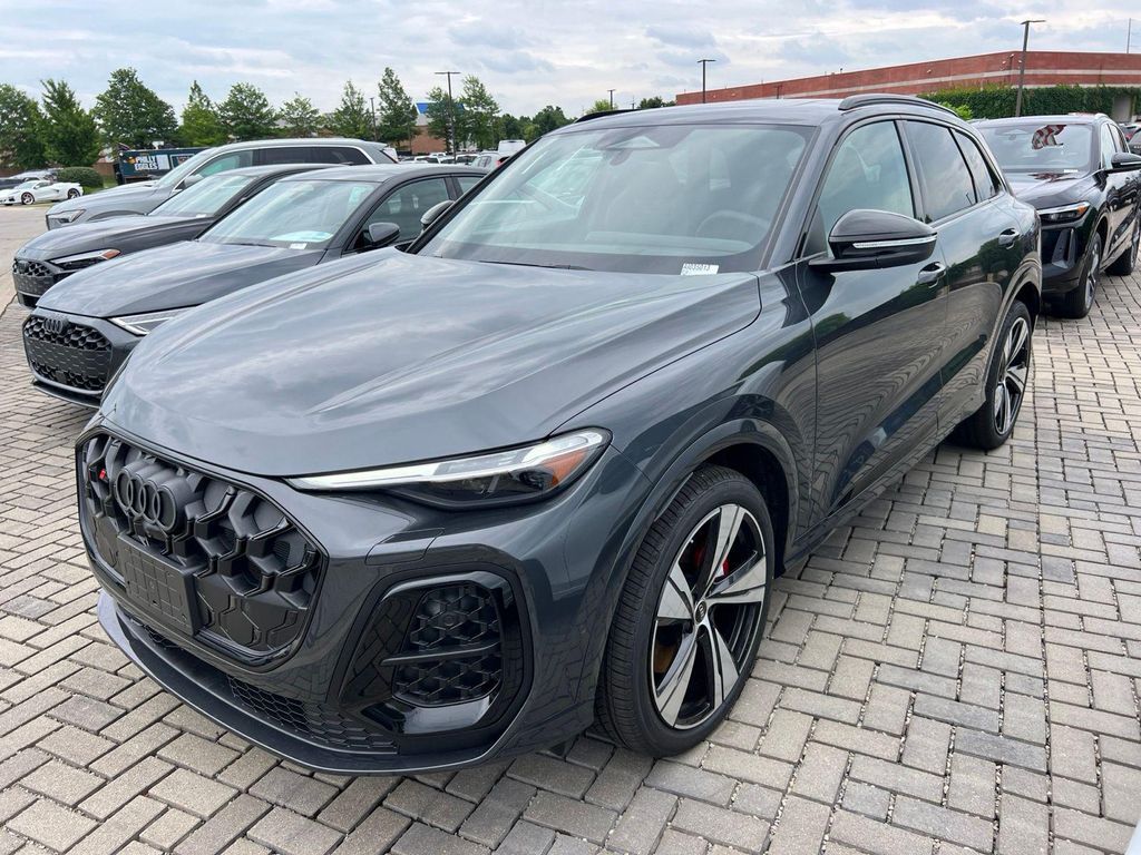 2026 AUDI SQ5