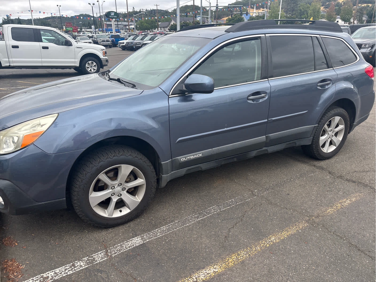 2013 SUBARU Outback