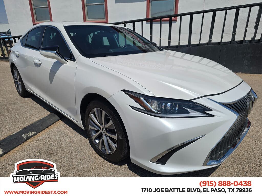 2019 LEXUS ES