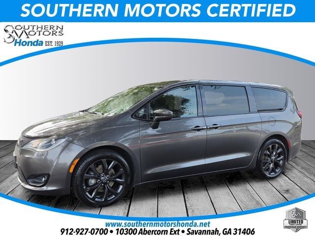 2019 CHRYSLER Pacifica
