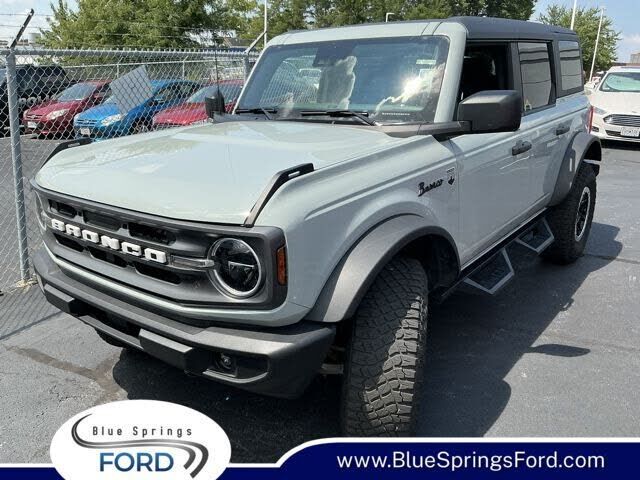 2023 FORD Bronco