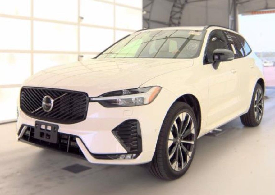 2026 VOLVO XC60