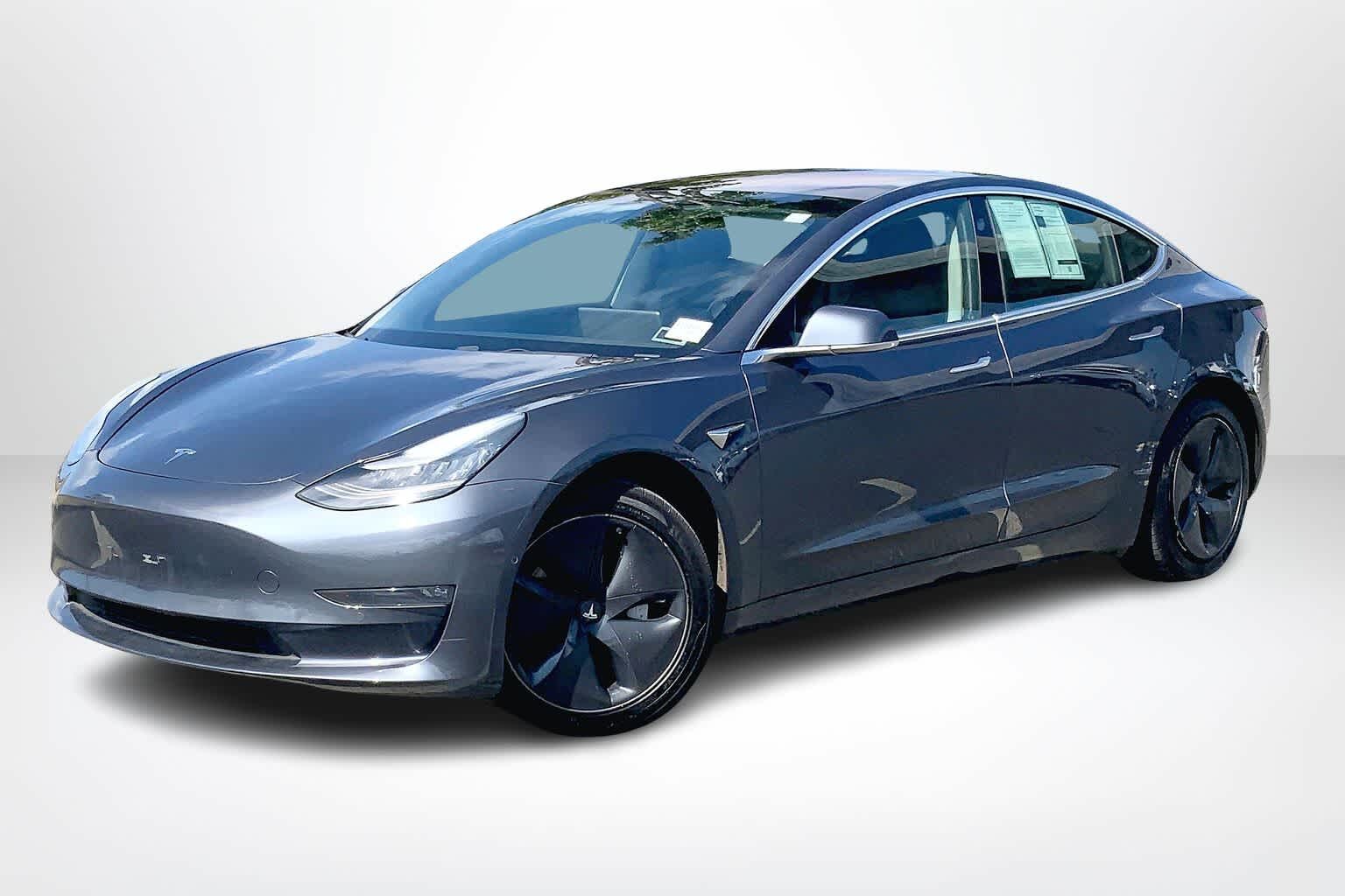 2018 TESLA Model 3