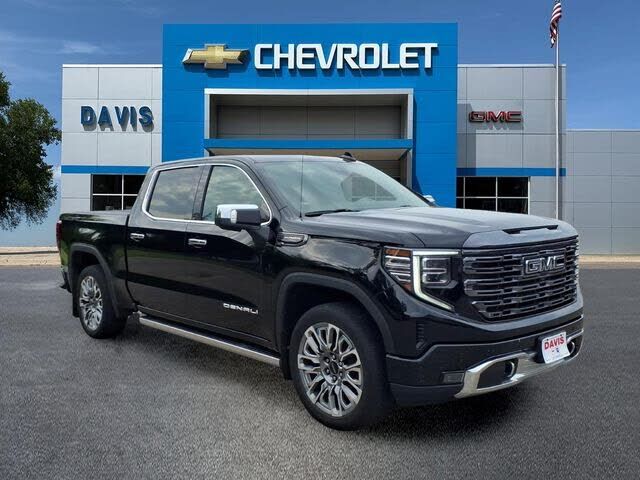 2023 GMC Sierra