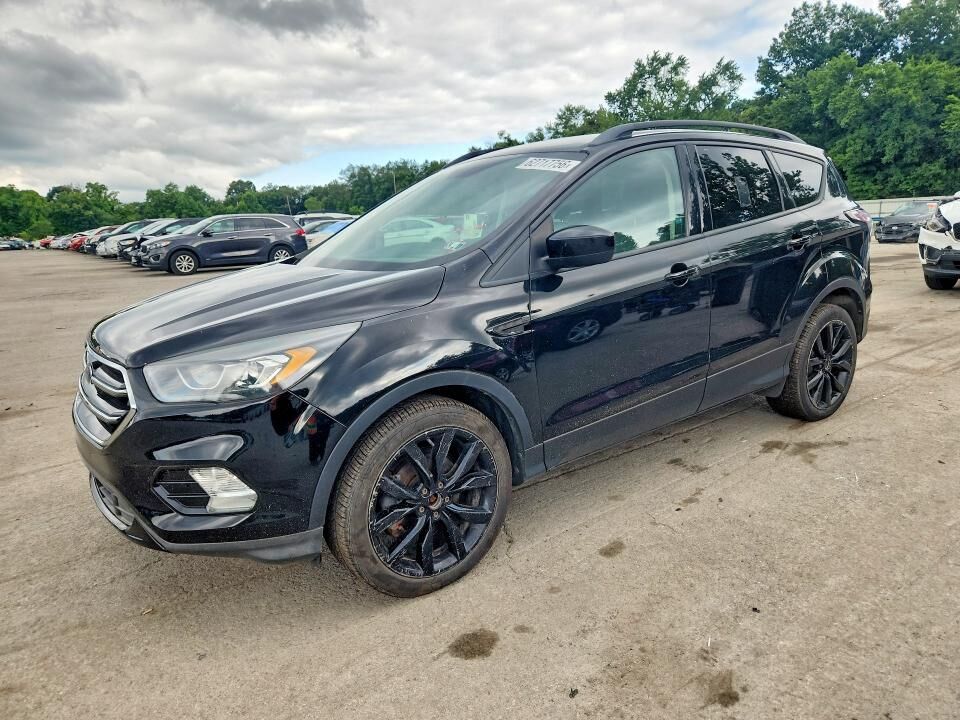 2017 FORD Escape