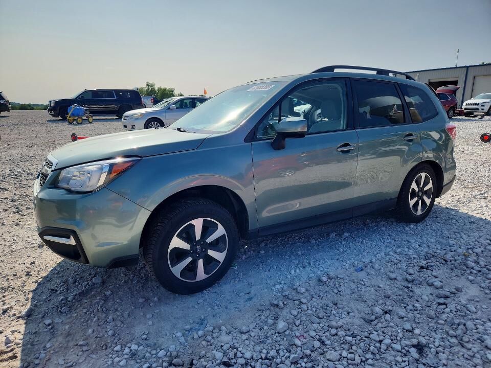 2018 SUBARU Forester