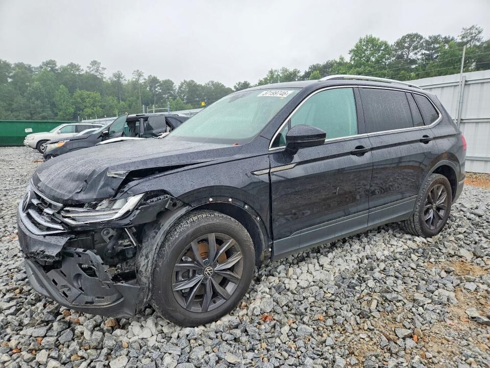 2022 VOLKSWAGEN Tiguan