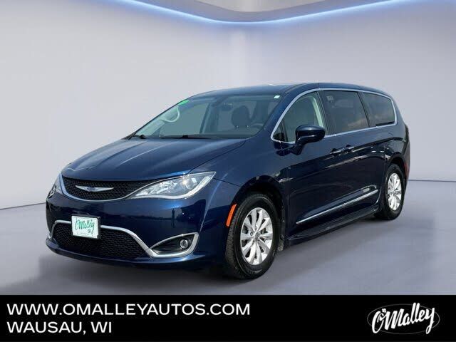 2019 CHRYSLER Pacifica