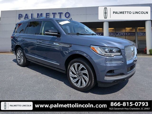 2022 LINCOLN Navigator