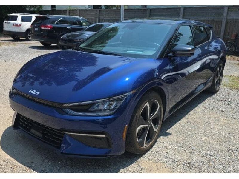 2023 KIA EV6
