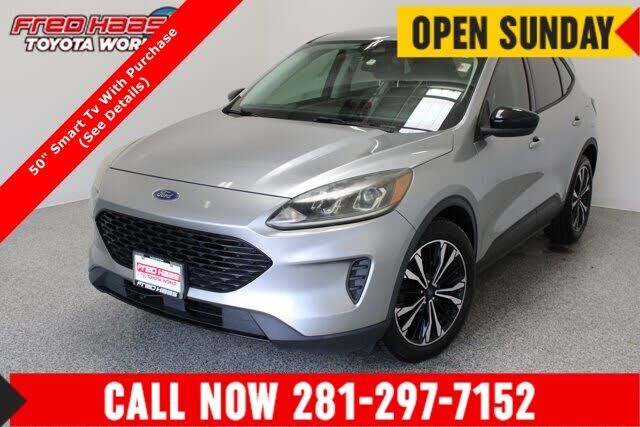 2021 FORD Escape