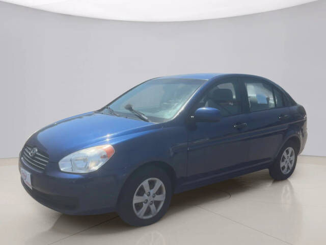 2010 HYUNDAI Accent