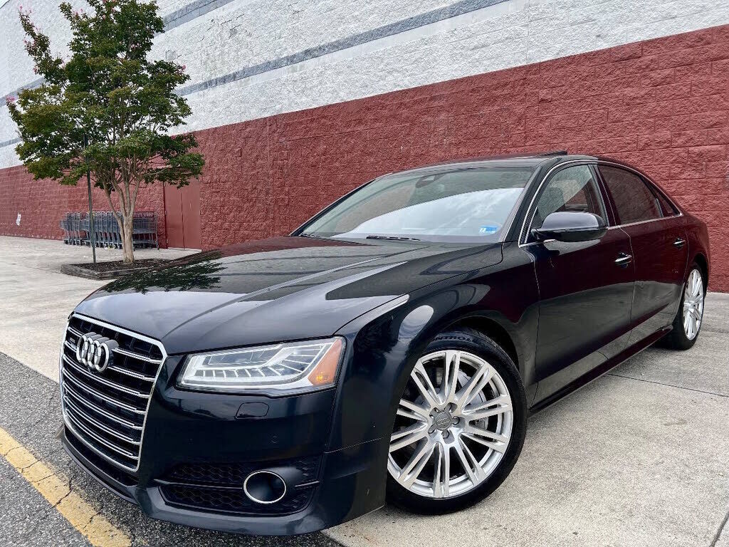 2016 AUDI A8