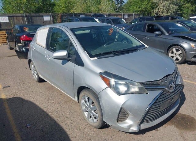 2015 TOYOTA Yaris