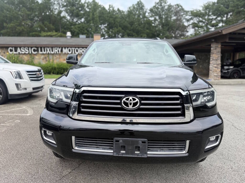 2018 TOYOTA Sequoia