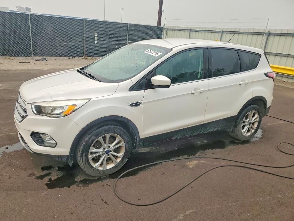 2017 FORD Escape