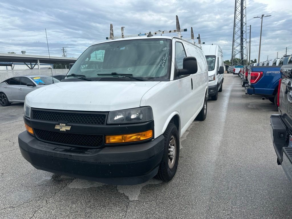 2019 CHEVROLET Express