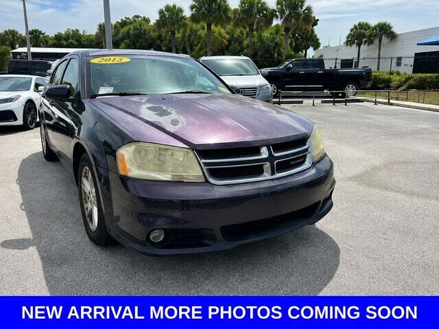 2013 DODGE Avenger