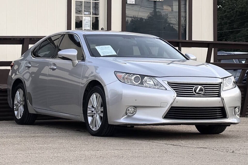 2015 LEXUS ES
