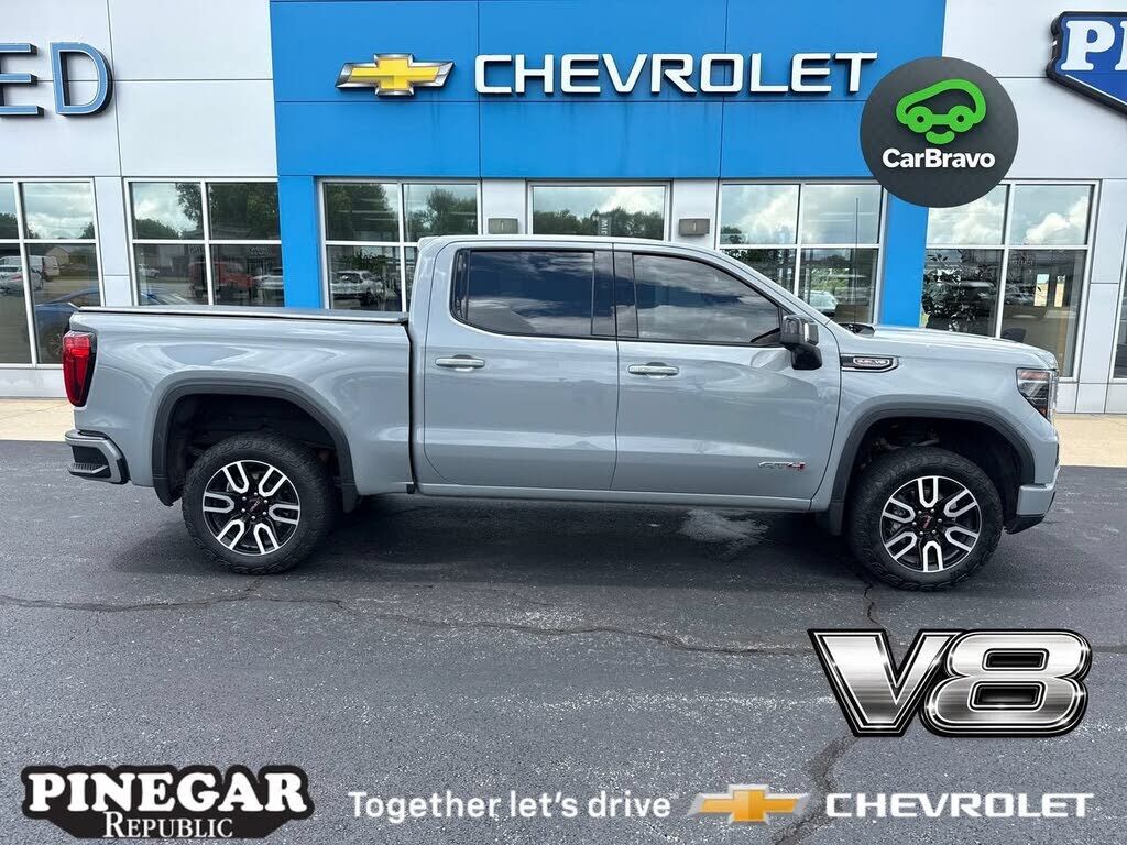 2024 GMC Sierra