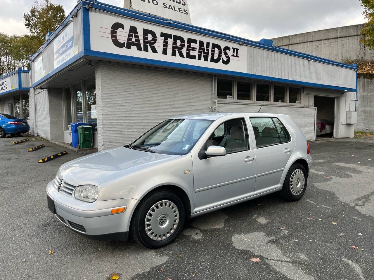 2000 VOLKSWAGEN Golf