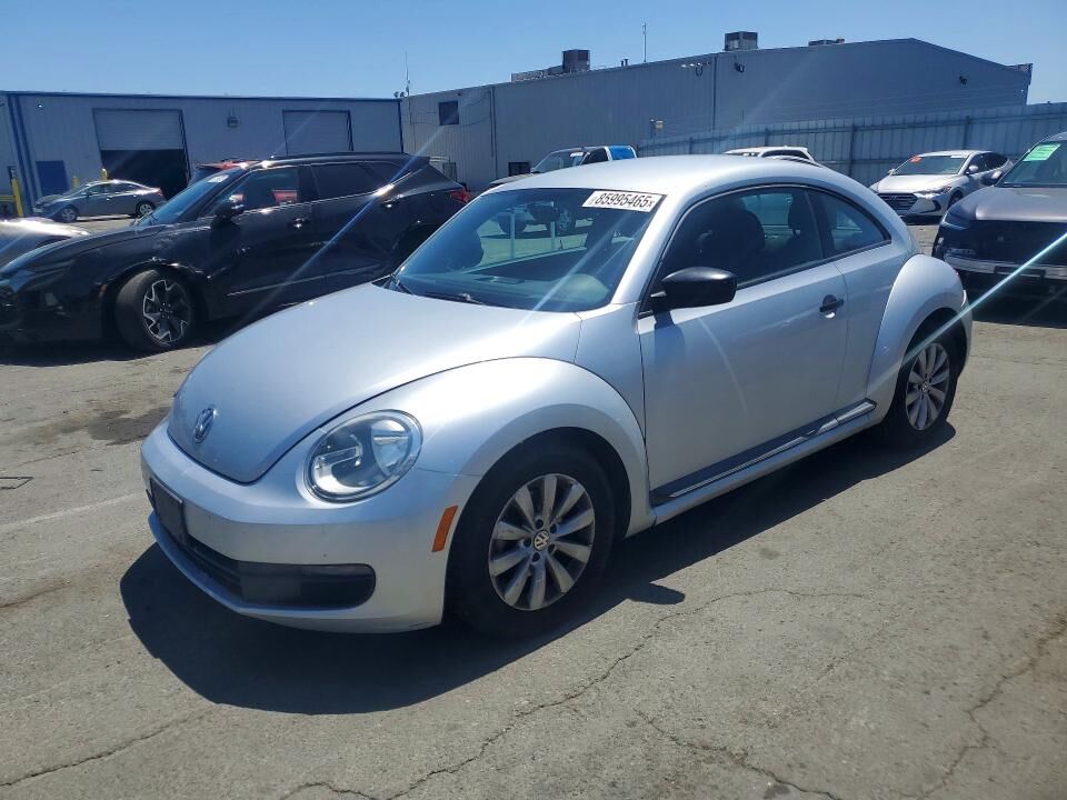 2013 VOLKSWAGEN Beetle