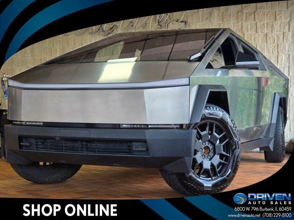 2024 TESLA Cybertruck