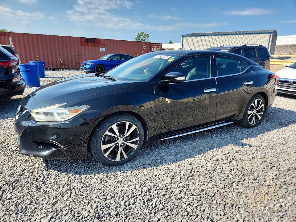 2017 NISSAN Maxima