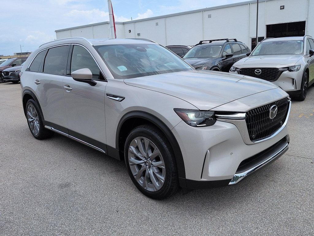 2026 MAZDA CX-90
