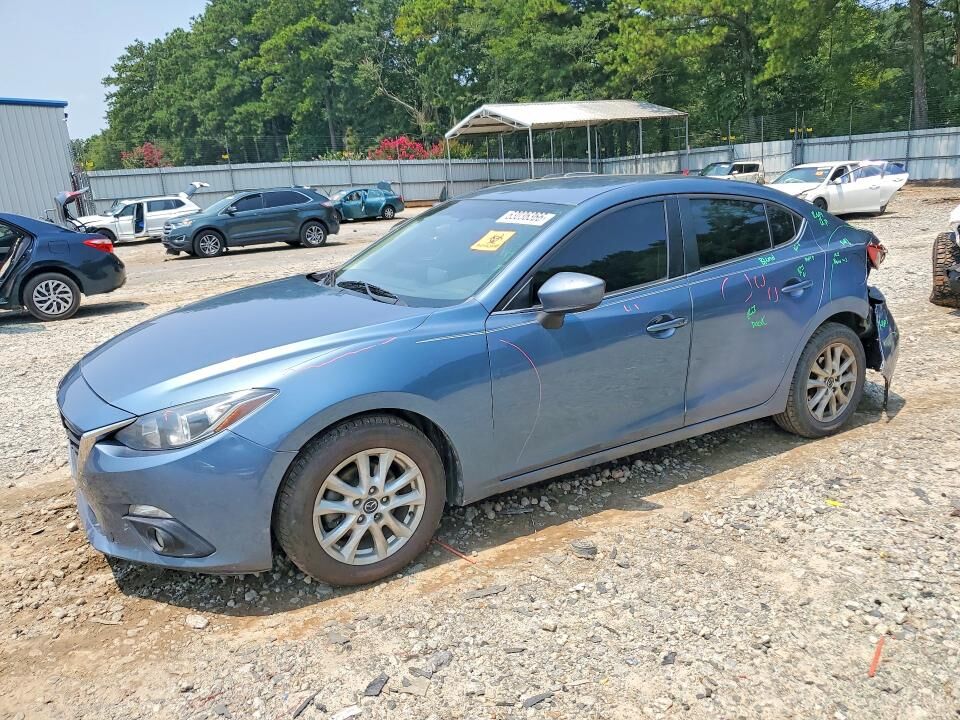 2015 MAZDA Mazda3