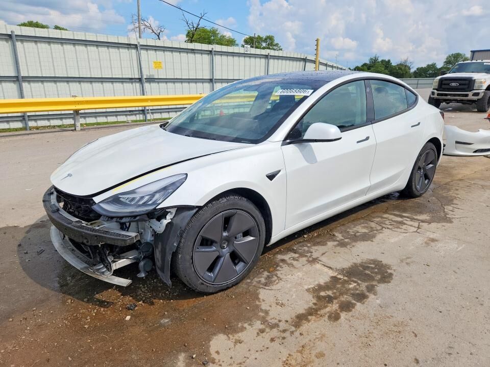 2021 TESLA Model 3