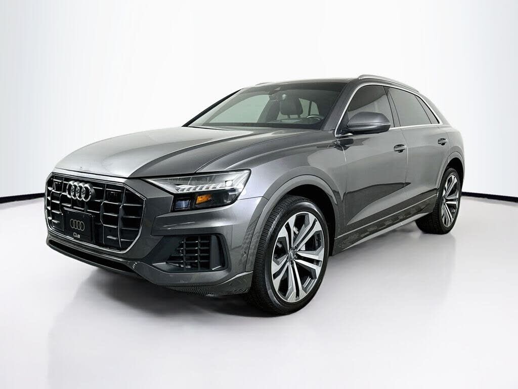 2020 AUDI Q8