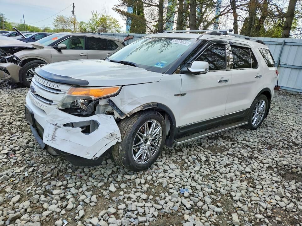 2011 FORD Explorer