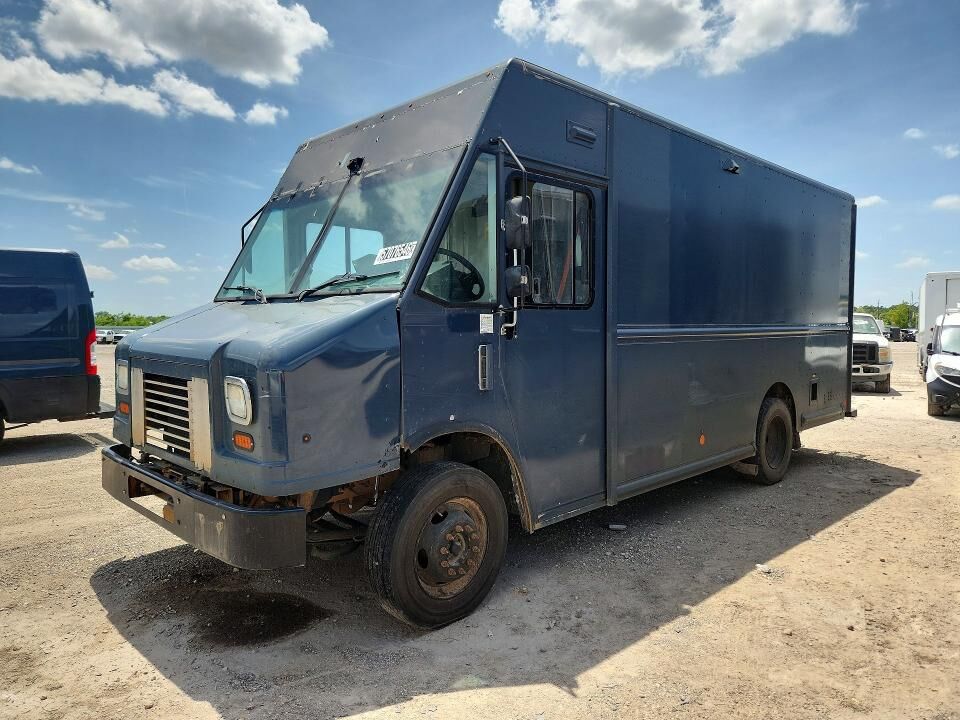 2021 FORD Commercial Chassis