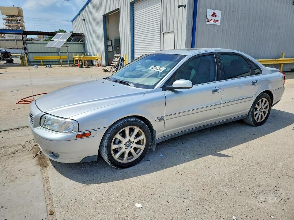 2005 VOLVO S80